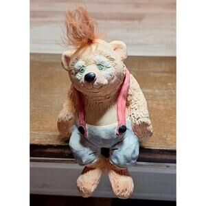 VTG DREAMSICLES Country Shelf Sitting Bear Figurine Cast Art Singed Kristin '93
